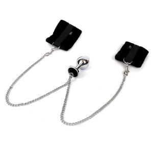 Наручники з металевою анальною пробкою Art of Sex Handcuffs with Metal Anal Plug  size M Black. Photo 3