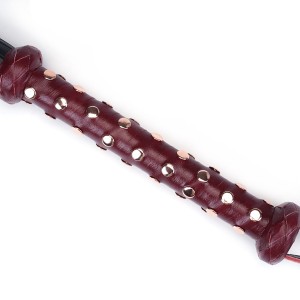 Флогер Liebe Seele Wine Red Studded Flogger. Photo 3